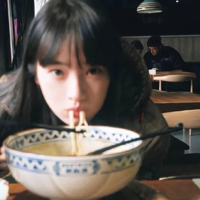 下雨有伞吗