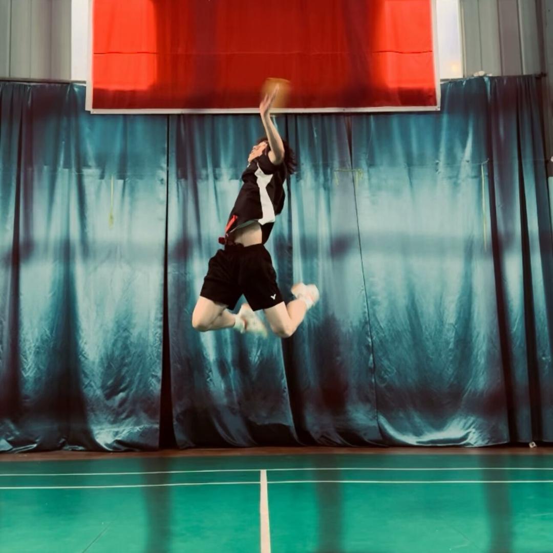 最佳新人蒋🏸