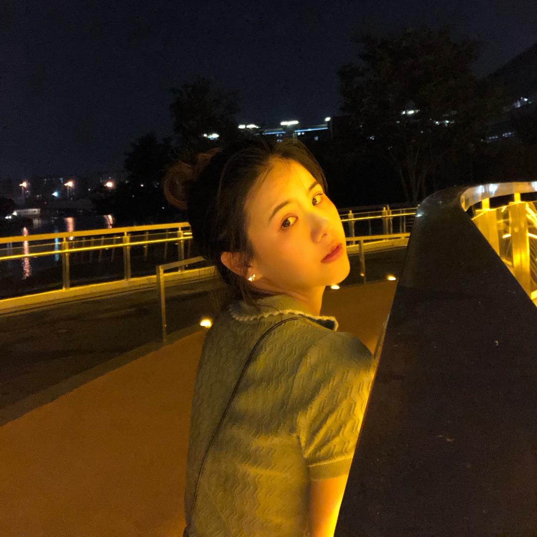 笛笛嘎嘎