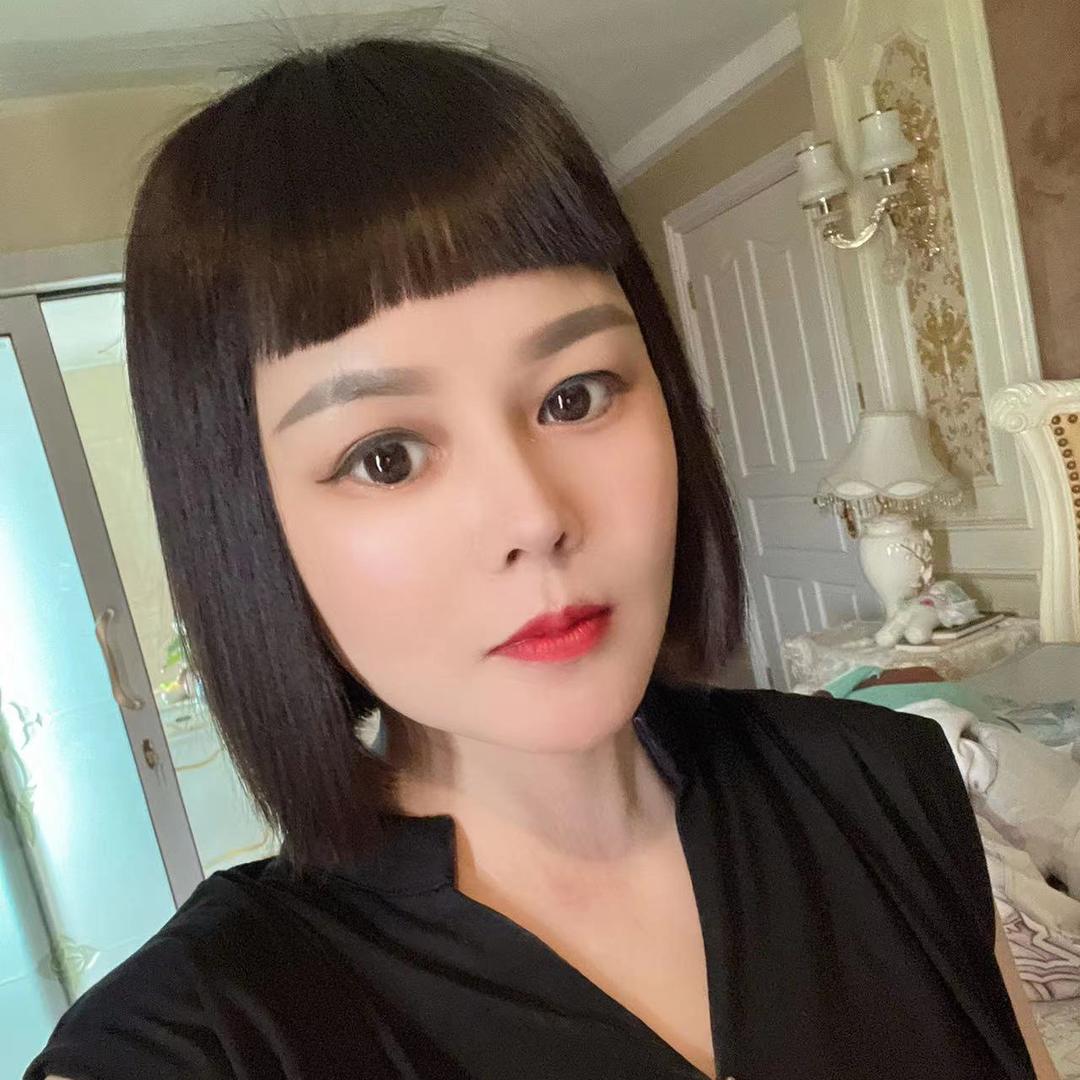 南宁市贝之蝶新中式国风女装批发服饰