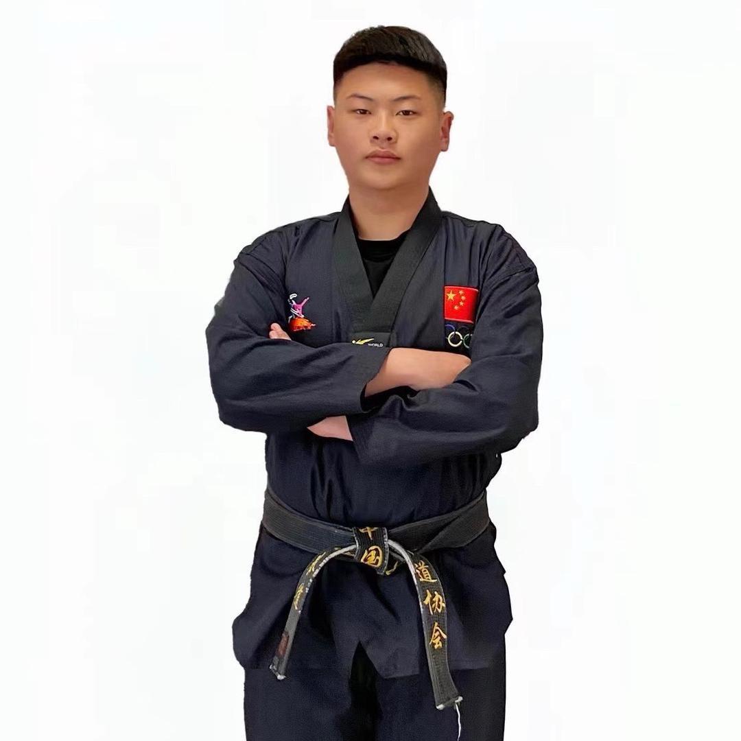 沛县（青少年）儿童训练馆 时教练