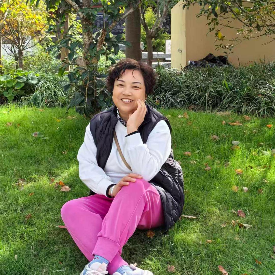 小草姐姐