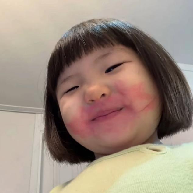 麻辣鸭头.