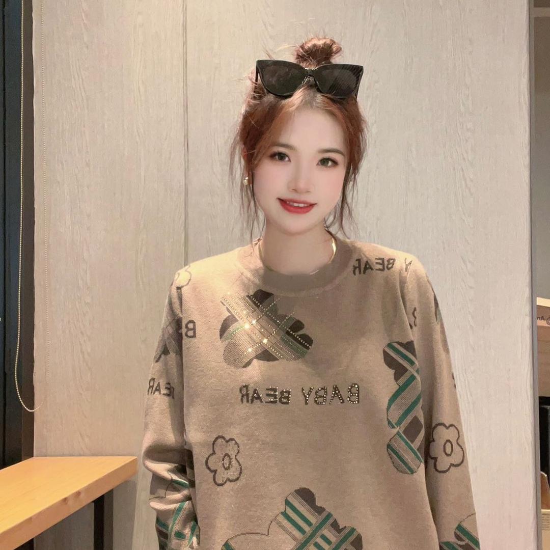 佩兰妃女装