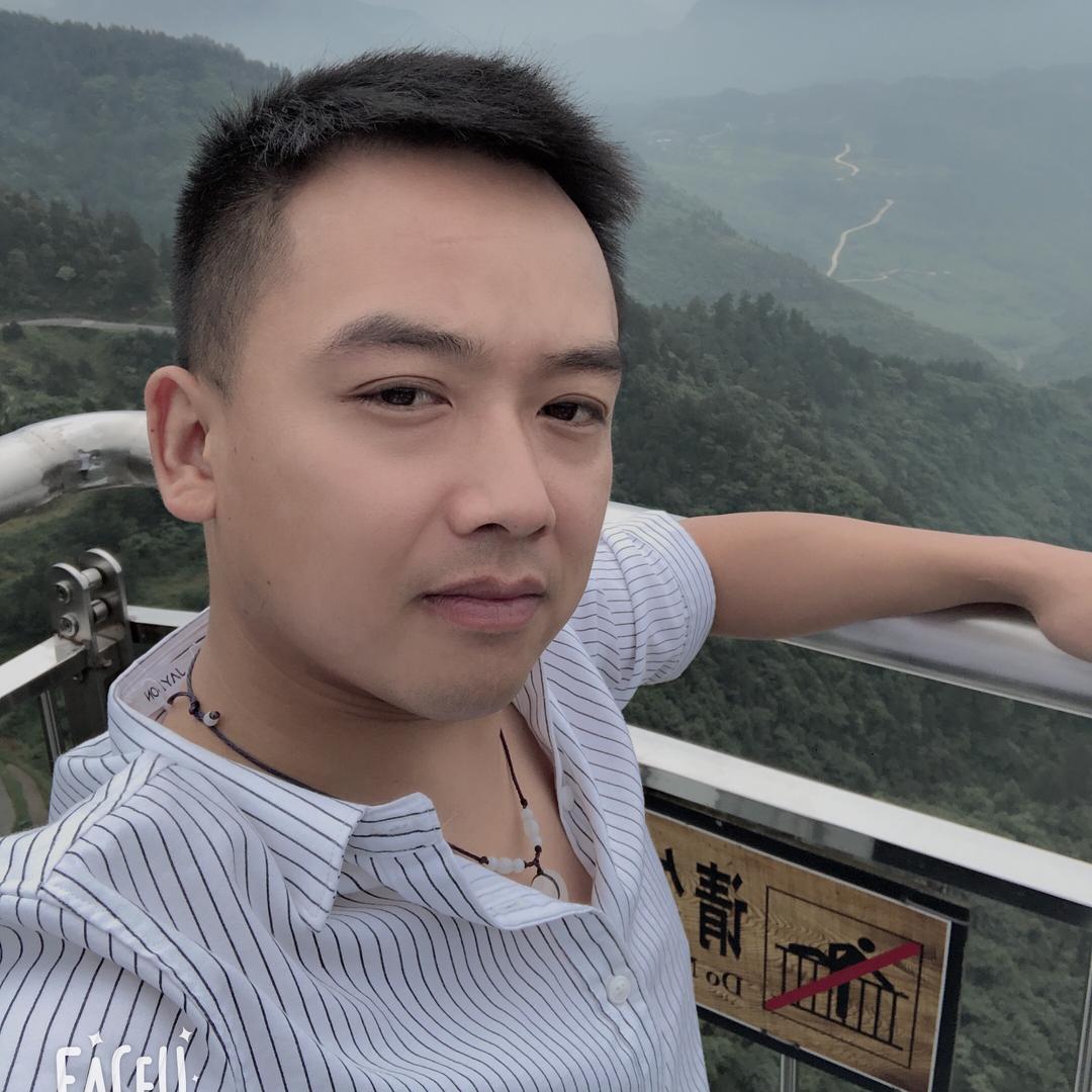 嘘！别把伤吵醒了