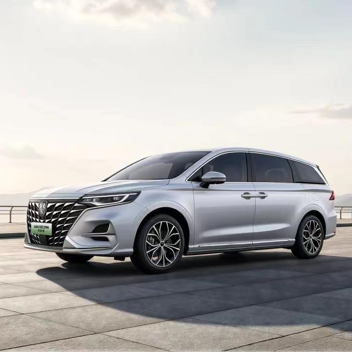 智享荣威体验中心