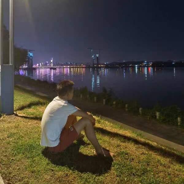 追光者