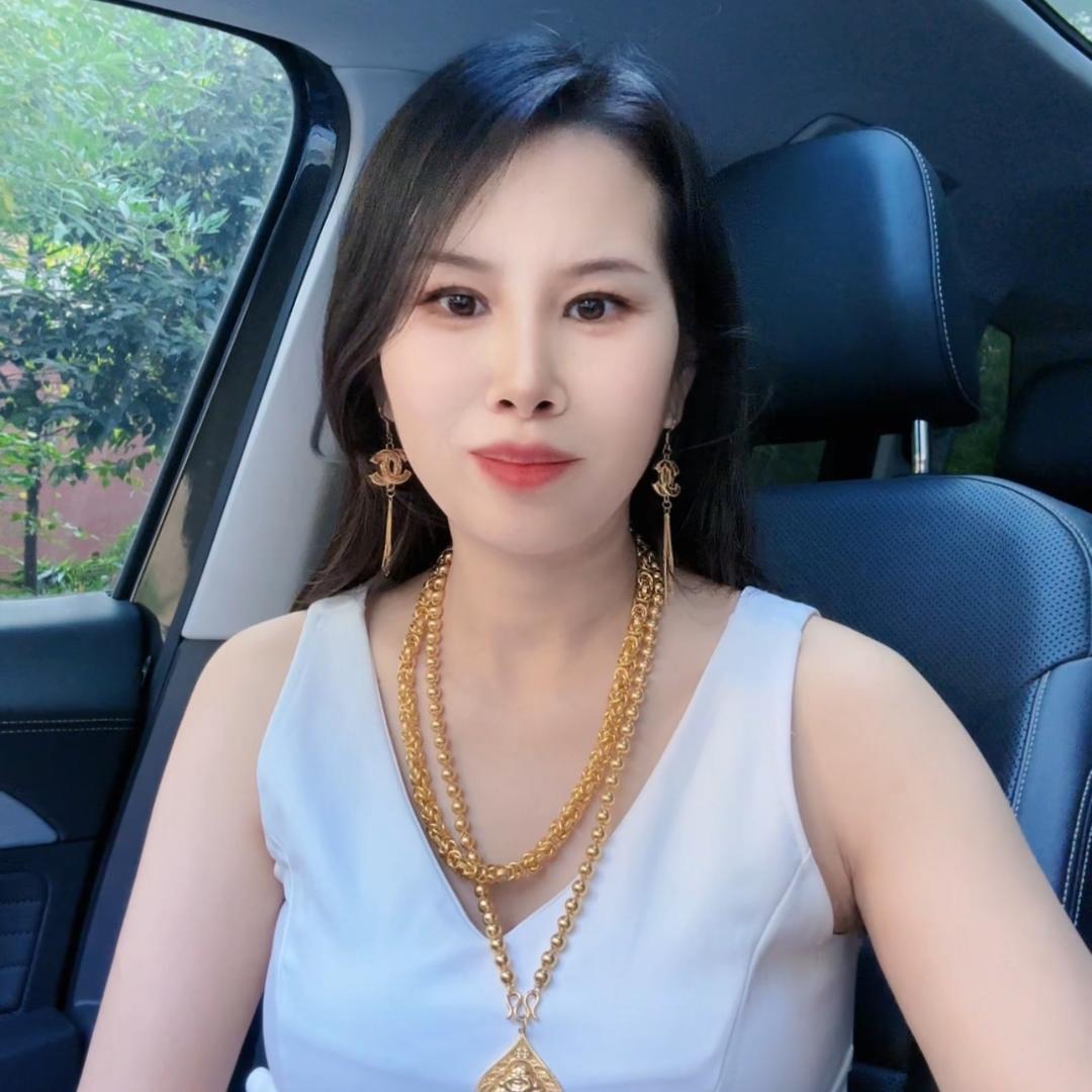 老板娘 找老板回家过日子