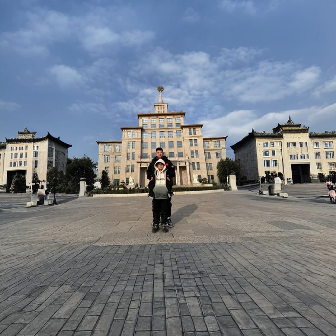 晨锐爸爸