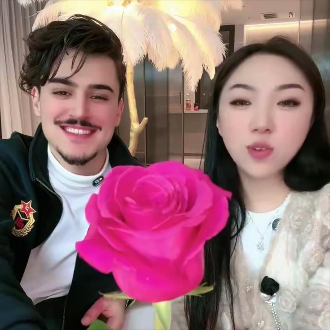 ￴ ￴￴ ￴ ￴ ￴