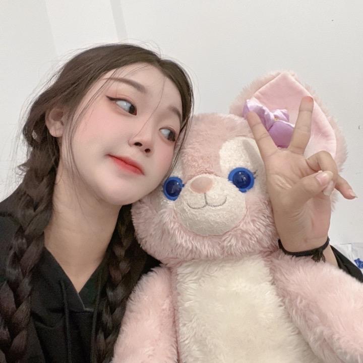 米米 爱笑女孩❤️