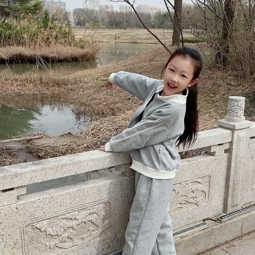 琦宝贝爱种草