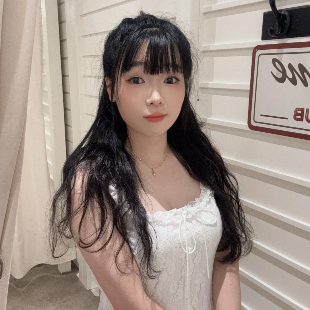 吧唧一口甜😋