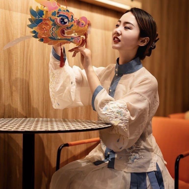 @是华华呀