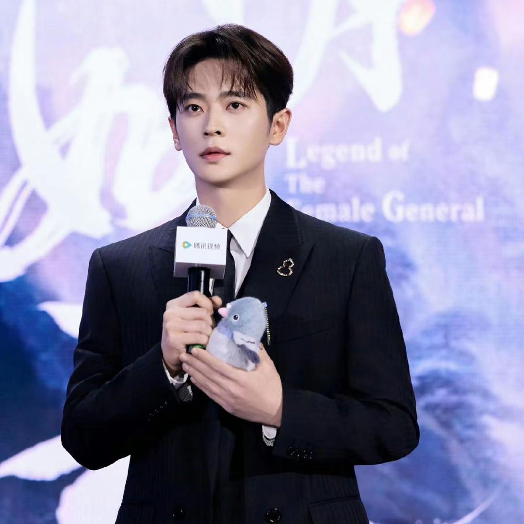 小老鼠是狮子座