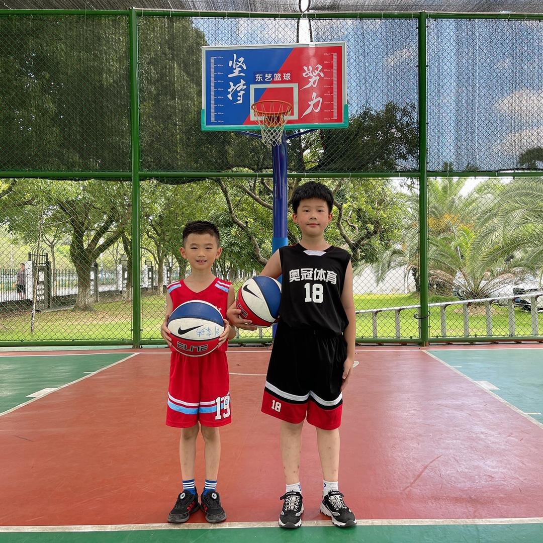 奥冠体育🏀东艺篮球培训班