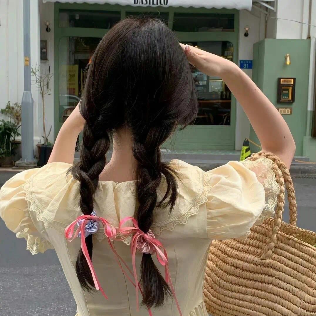 莹莹很温柔