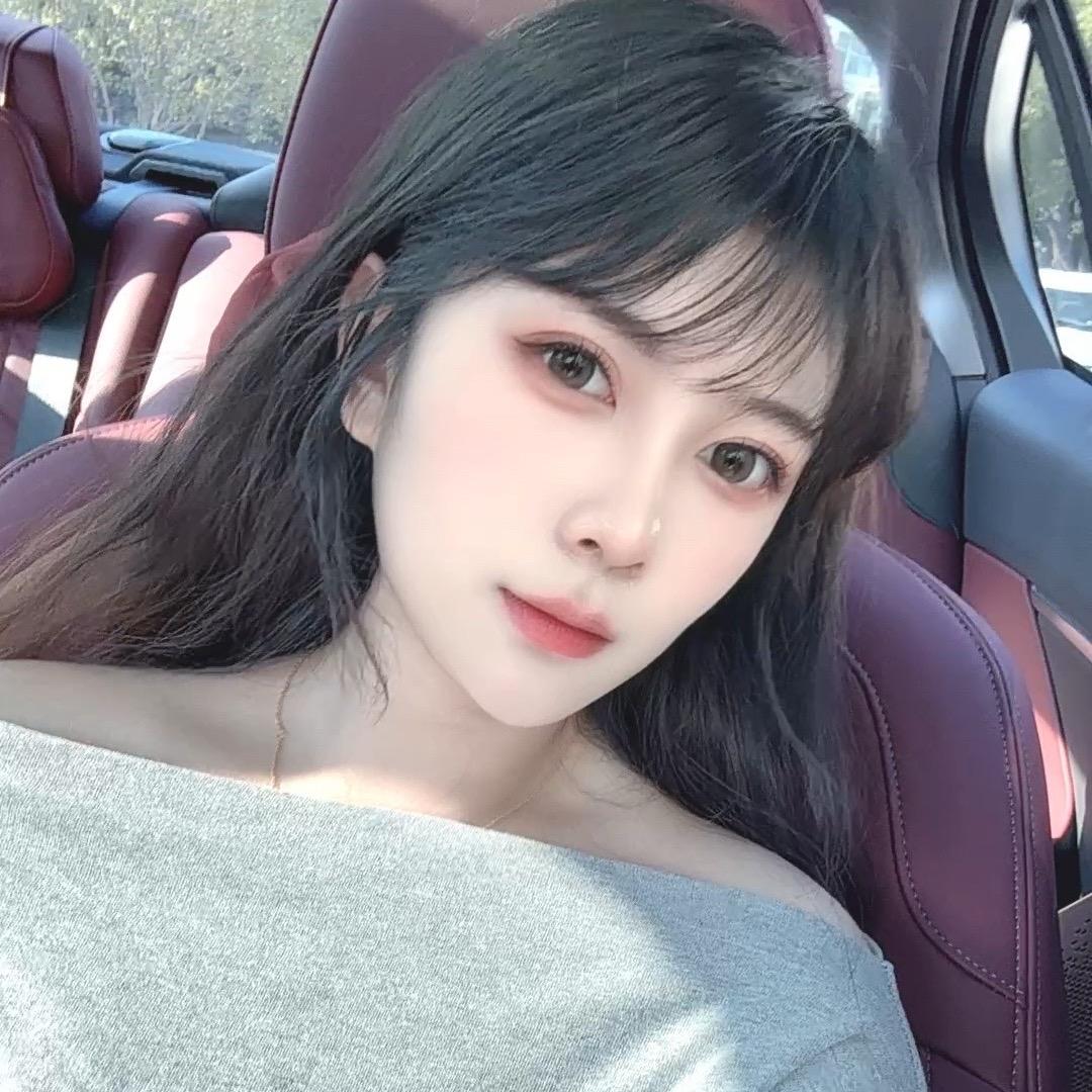 𝙀𝙨𝙩𝙧𝙚𝙡𝙡𝙖