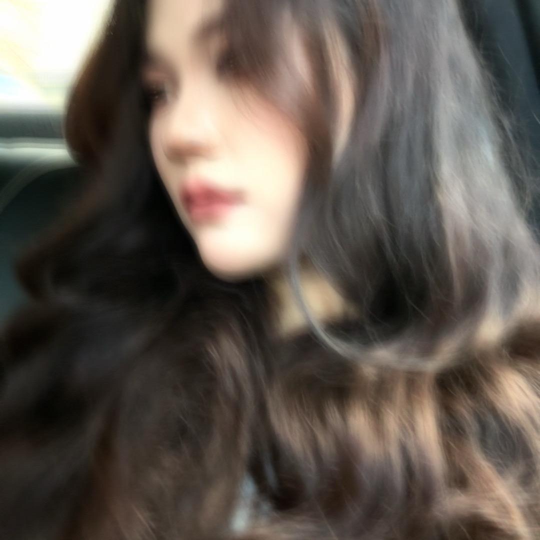 温碧霞。