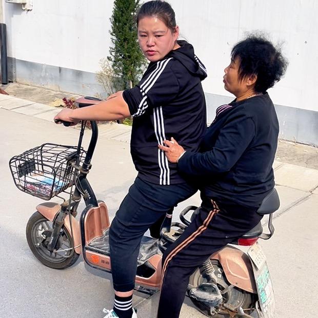 喜糖儿一家人