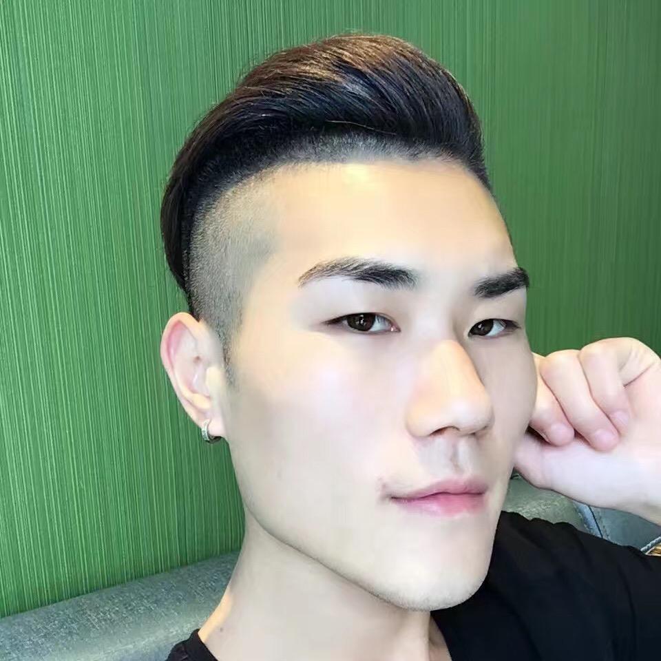 俊广（砥砺前行)