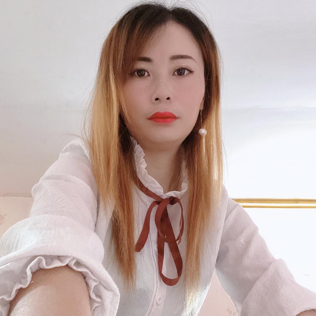 月月吖