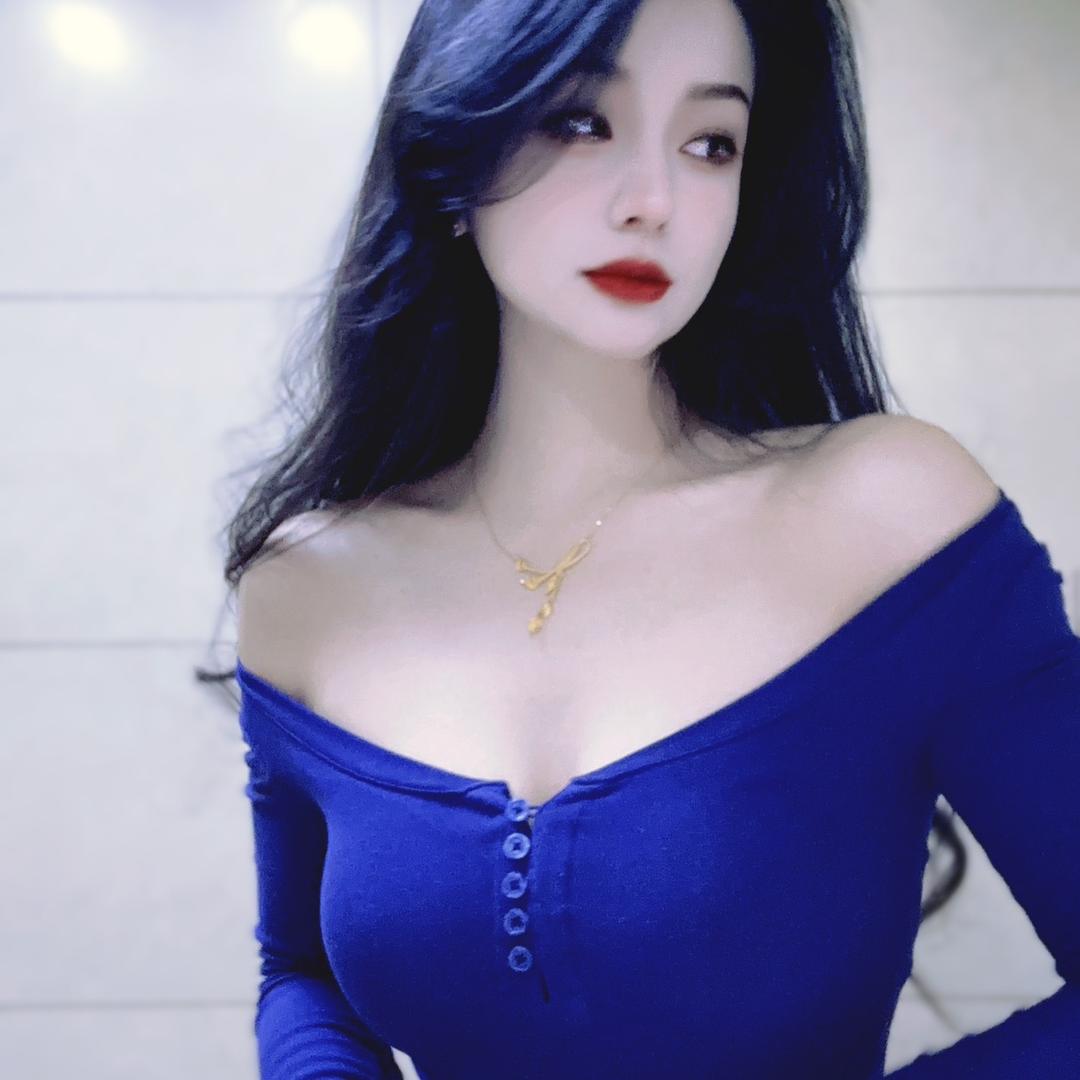 是李