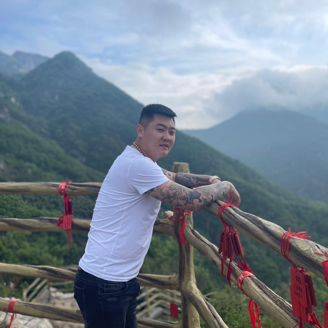 我叫双洋潮牌男装