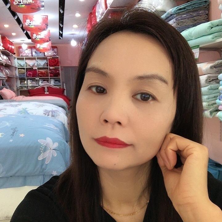 双福镇家纺卢姐