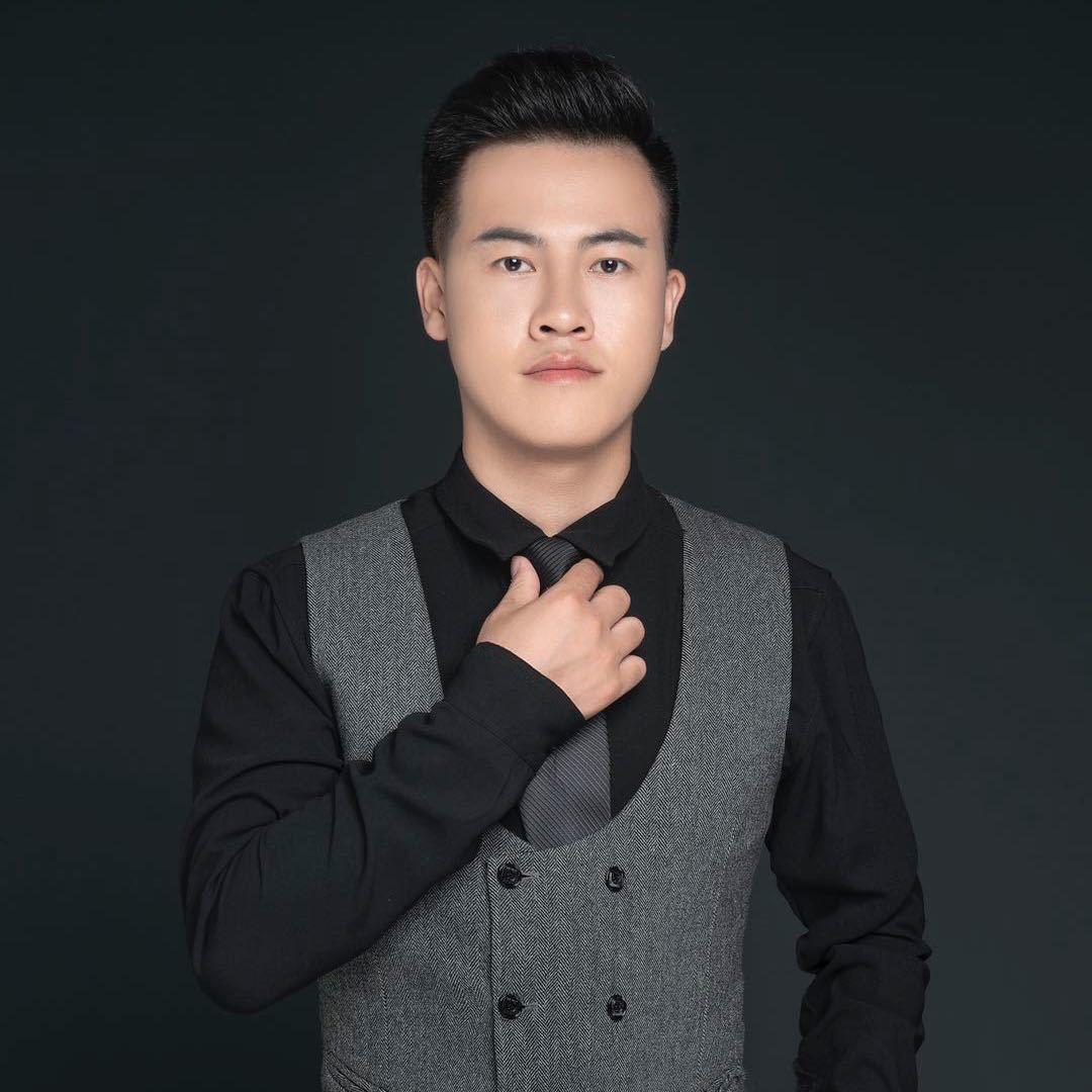 丘甘 山河在三亚