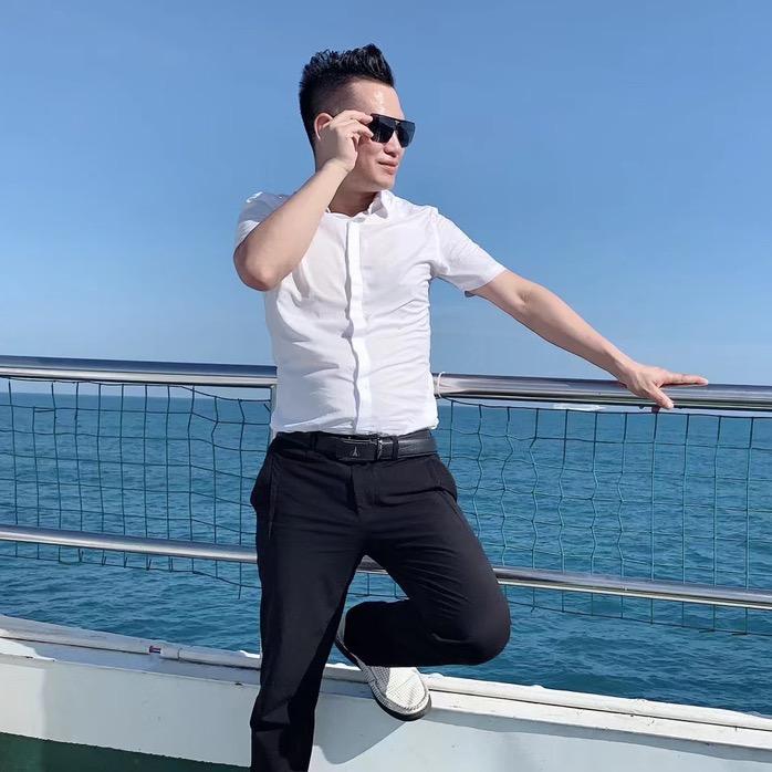 阳斌