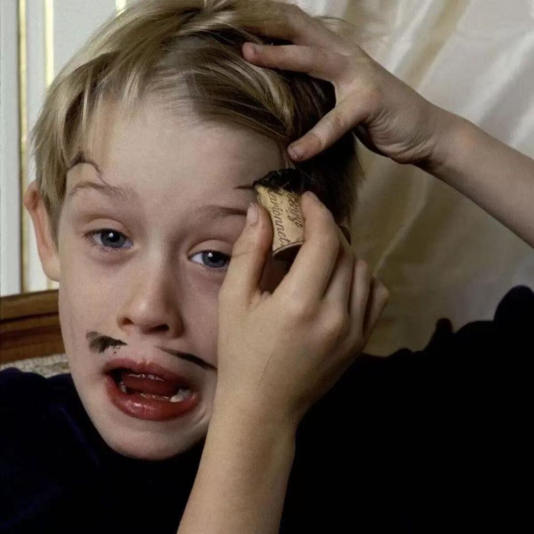 偷吃脆脆鲨鱼🦈