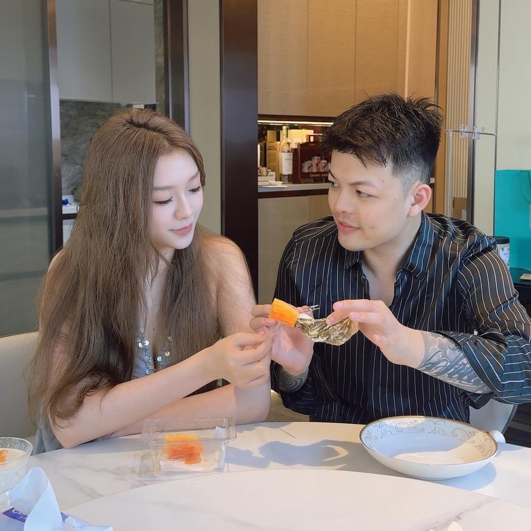 腹黑的老吴(坠入爱河版)