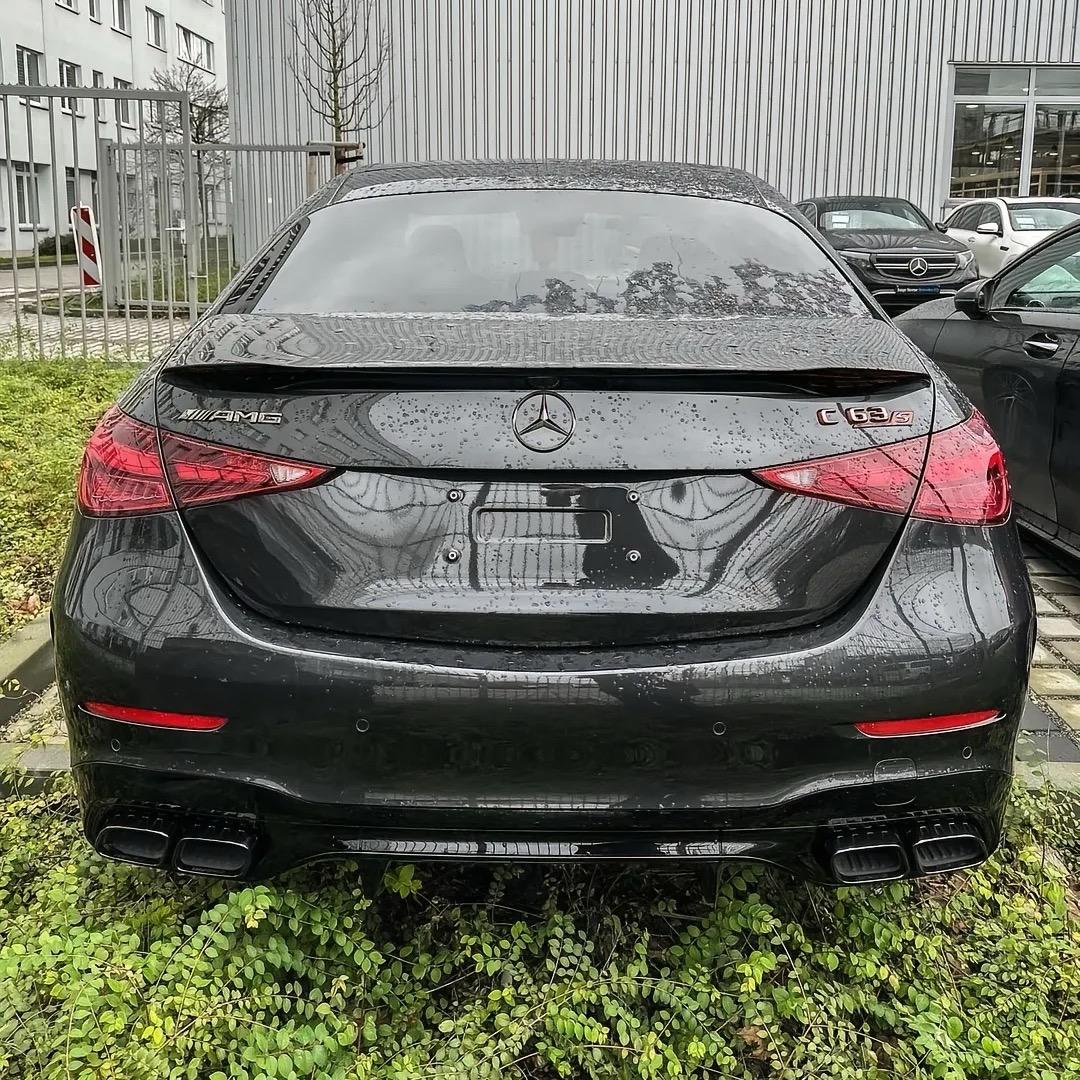 镇雄金杯工厂店（新车）