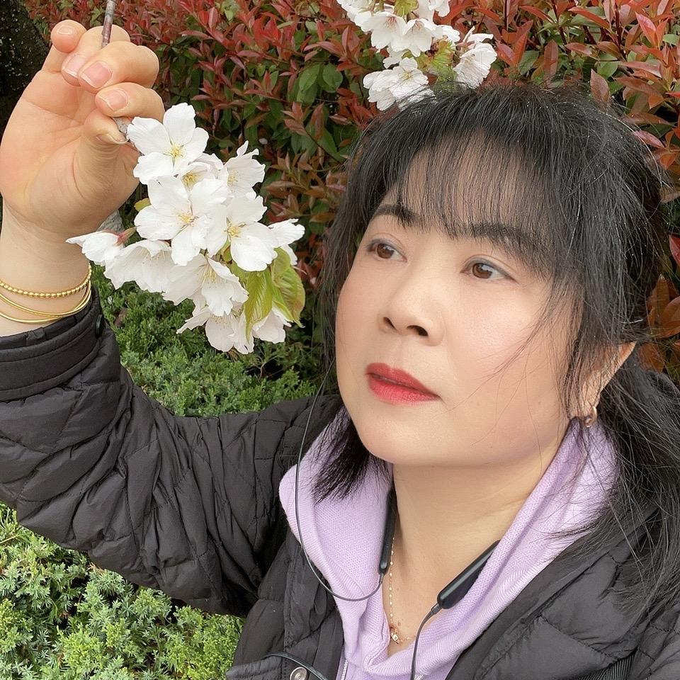 啾咪奶奶