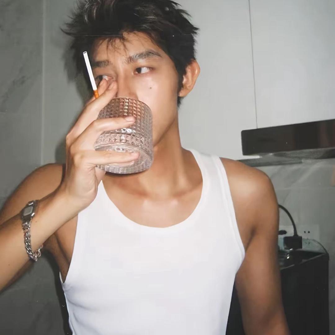 新一