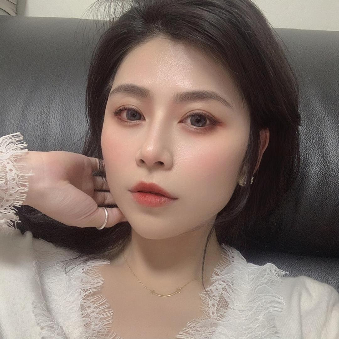 小思不止卖衣服