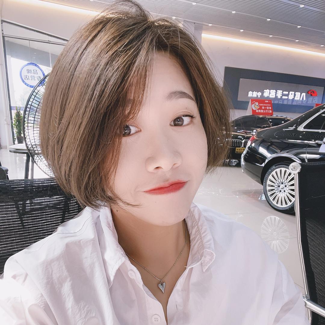 八匹马名车大霜（收车）宁波店