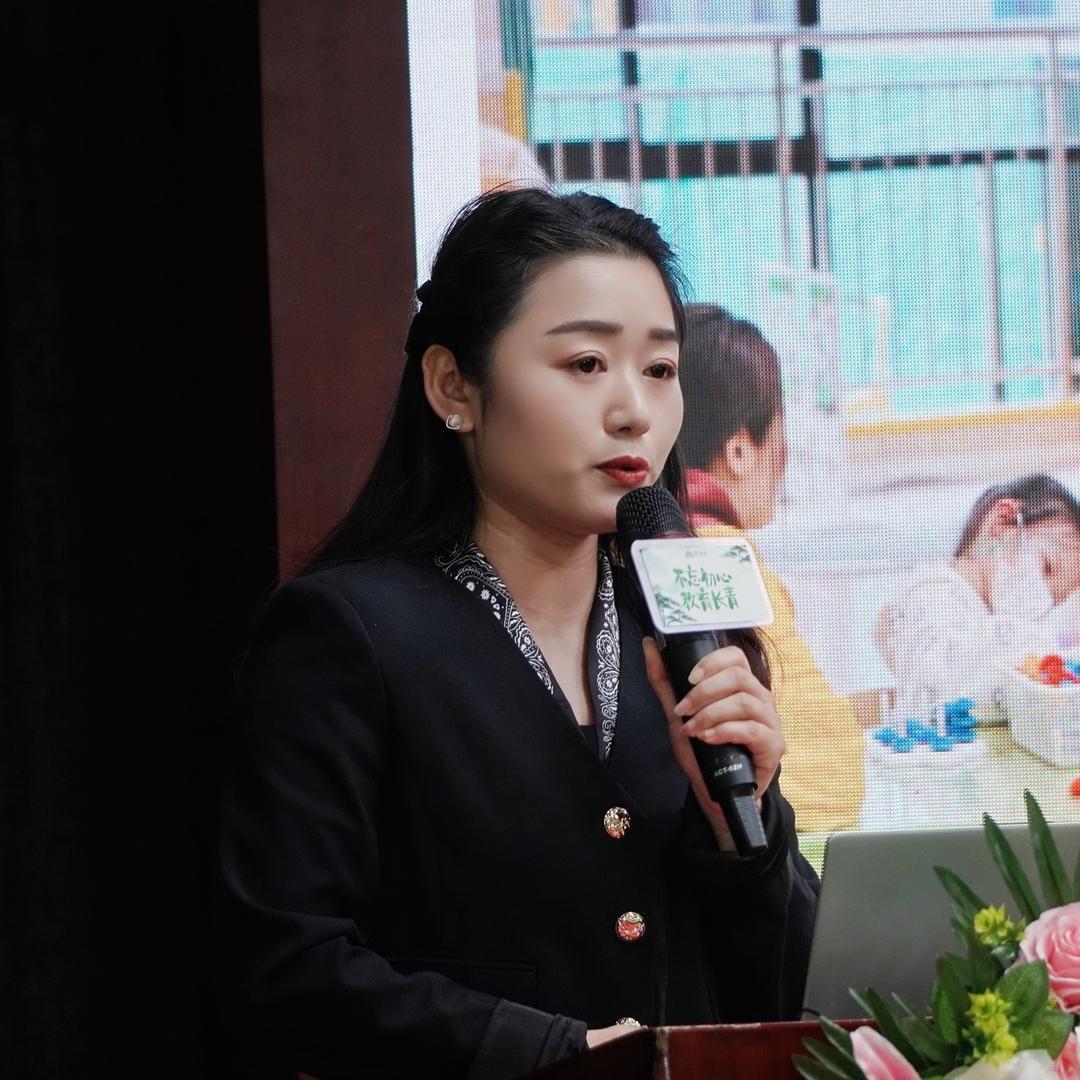 泗洪伟才小朱园长