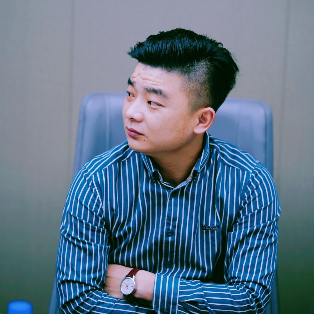 苏州起重机升降货梯