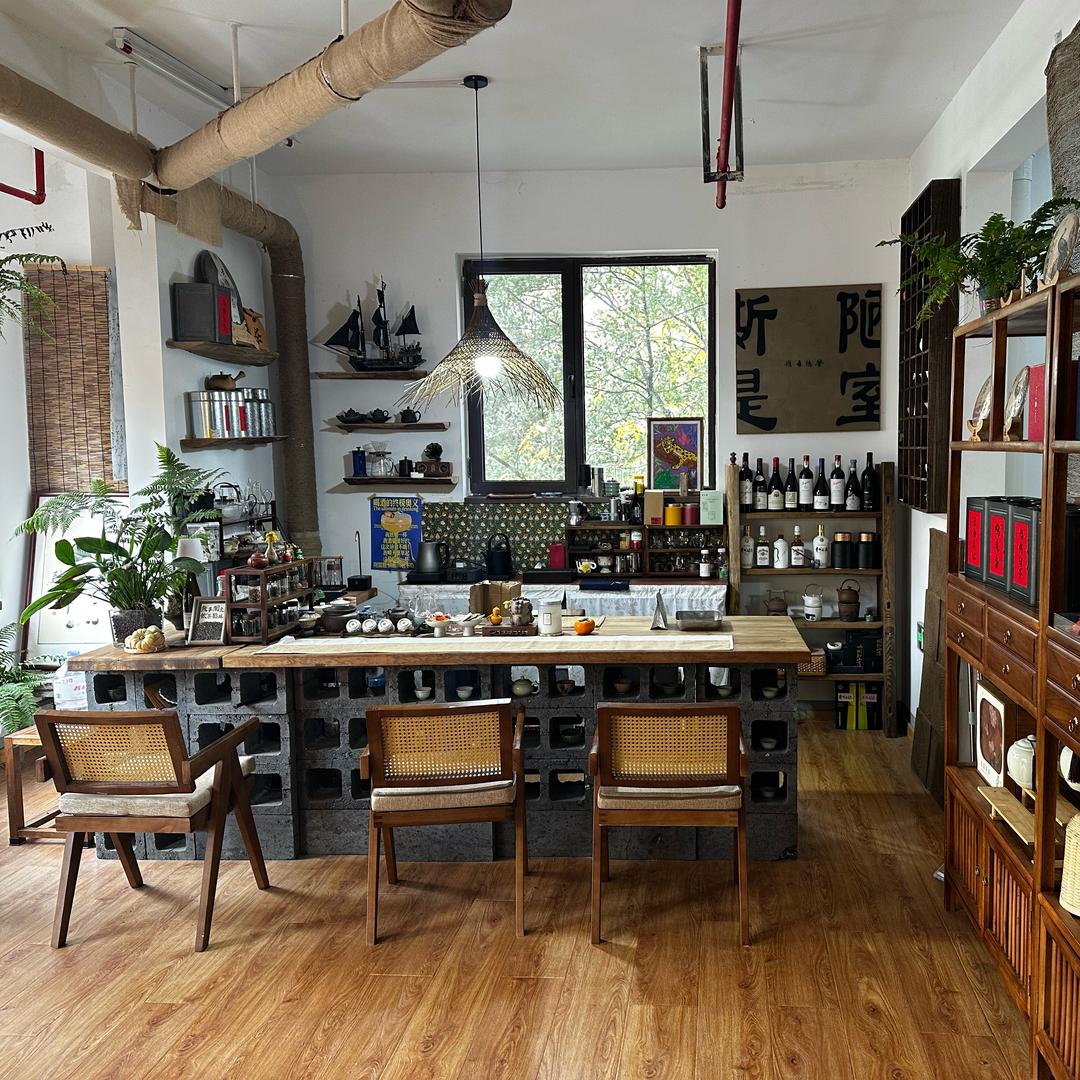 唐景烟酒茶行（中国福彩）绿地城店