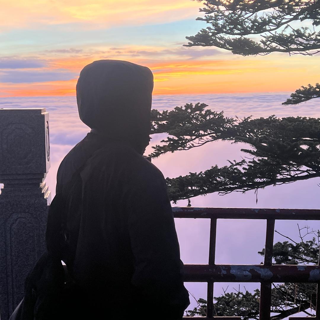 鹰瞰智能无人机培训