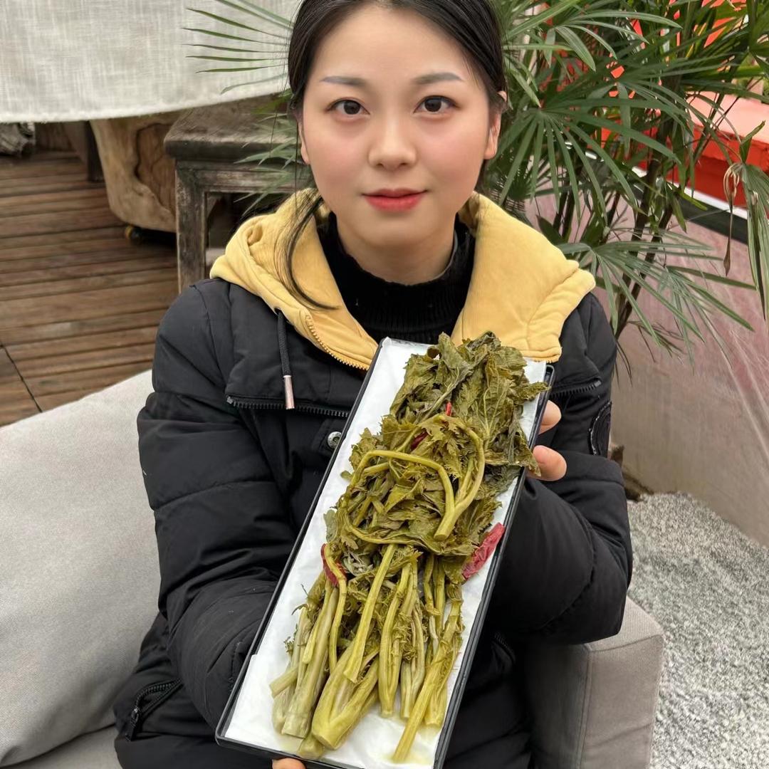 酸菜妹