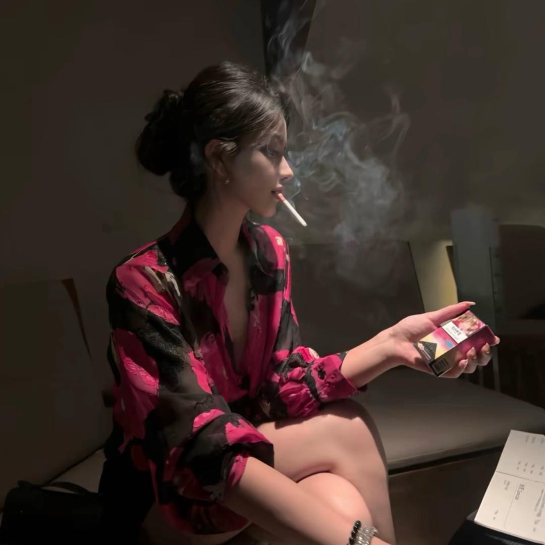 闹闹🧏🏻‍♀️