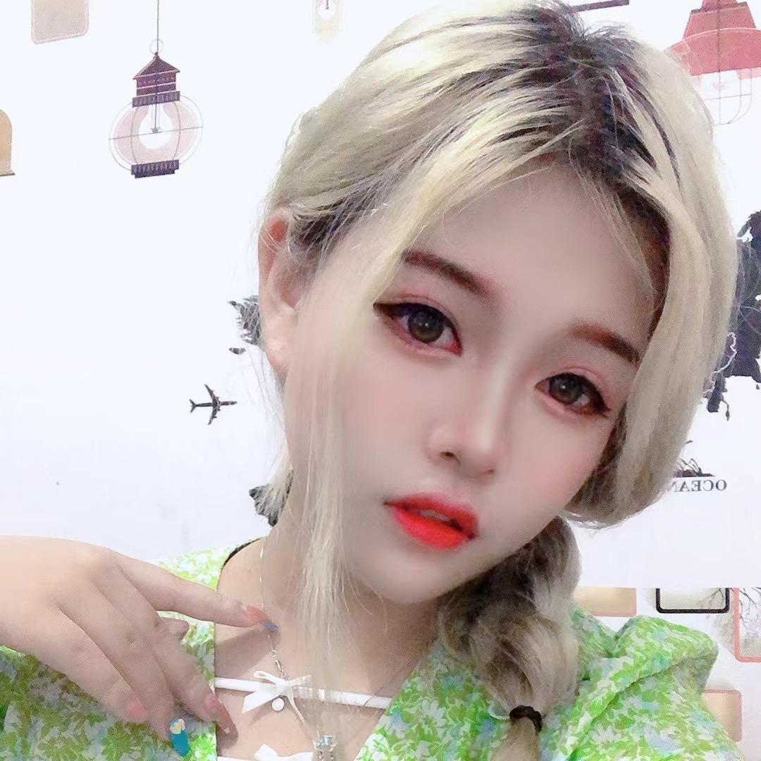 卖眼镜的曼曼