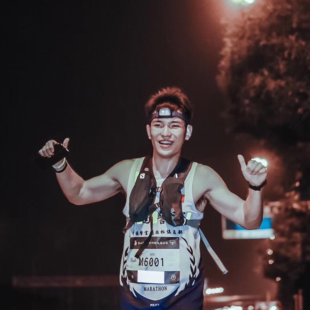 没有酒也能讲故事的迪Sir