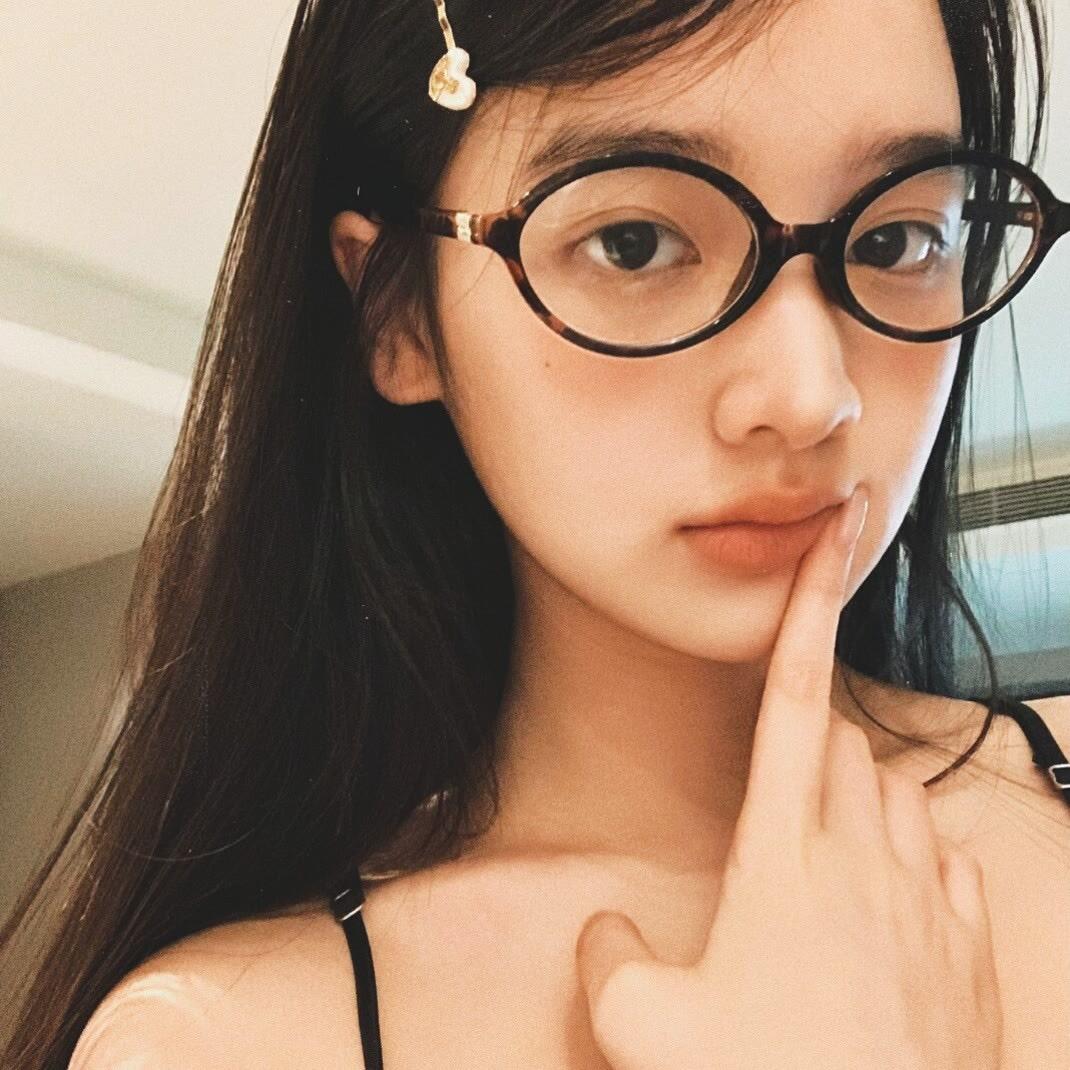 小甜.