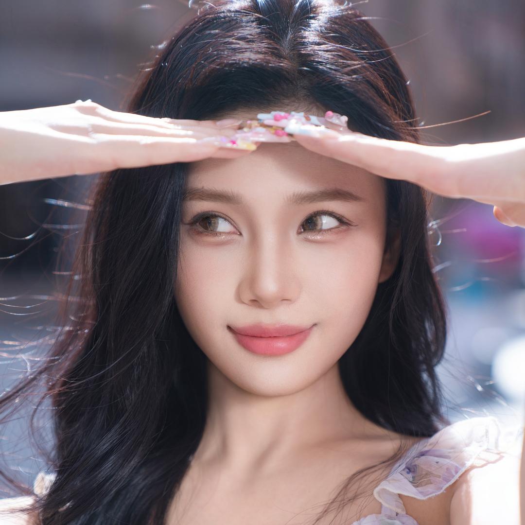 Olivia.萍萍～