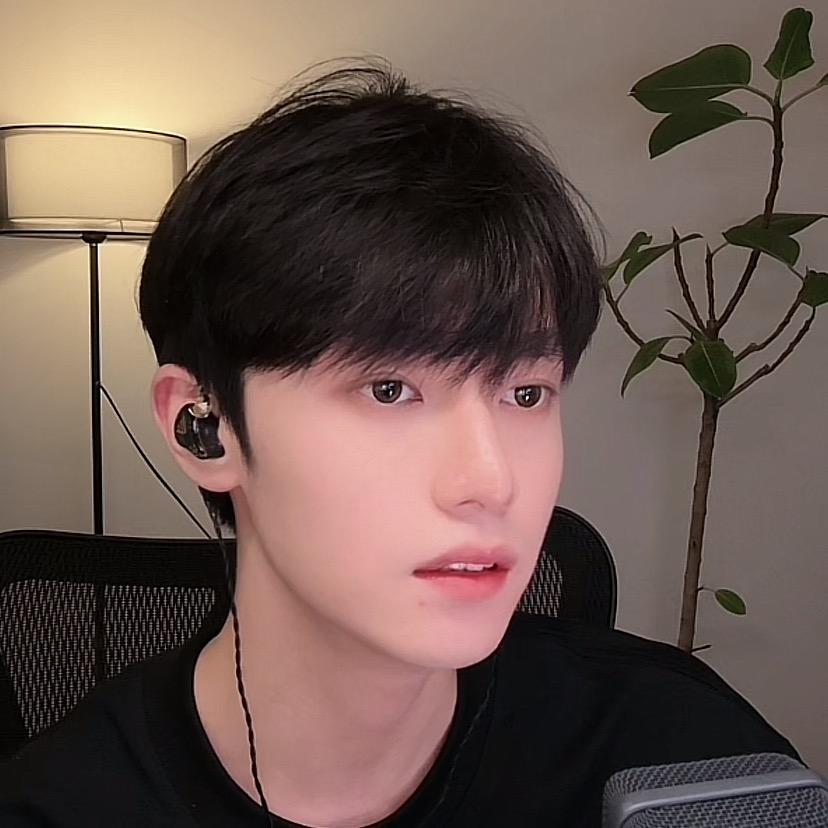 $ 🚬野🤍心🚬 $