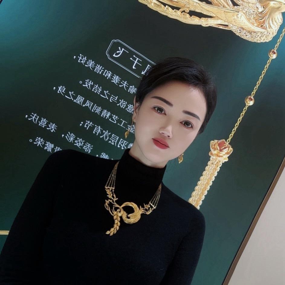 老凤祥大桥店刘海燕